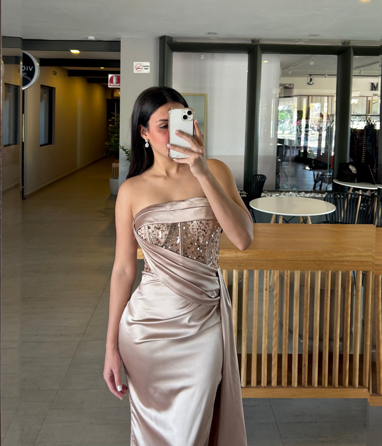 Vestido Anette Champagne