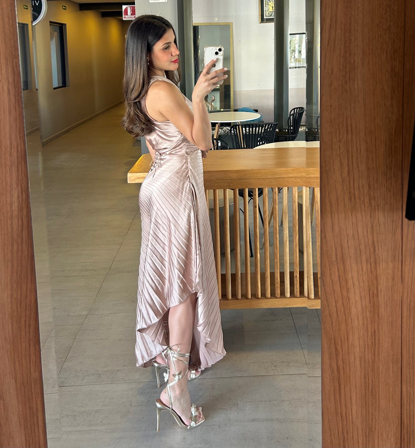 Vestido Ariana Taupe