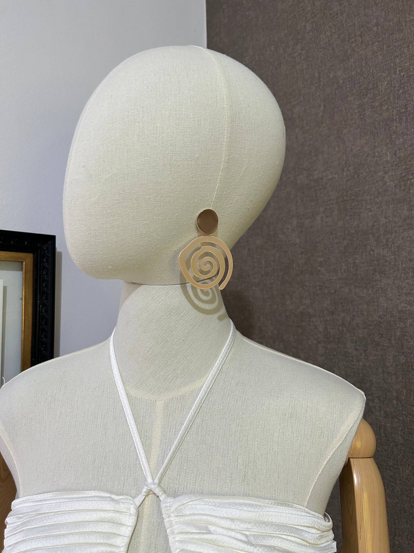 Aretes Dorados de Espiral